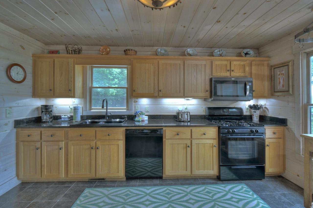 Champagne Chalet - Cuddleup Villa Morganton Exterior photo