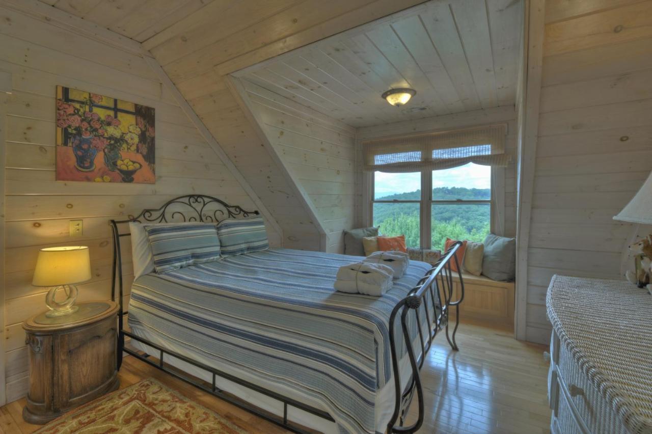 Champagne Chalet - Cuddleup Villa Morganton Exterior photo